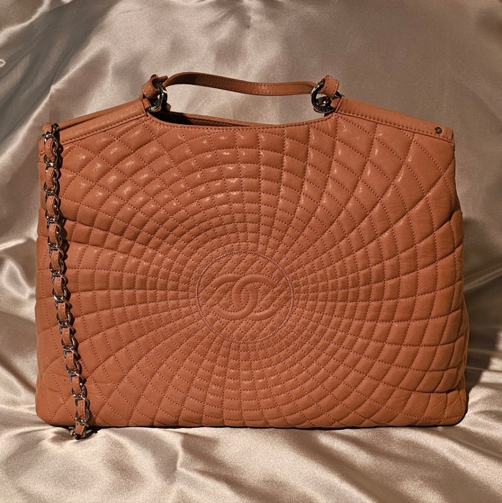 Chanel Spiral Sea Hit Tote